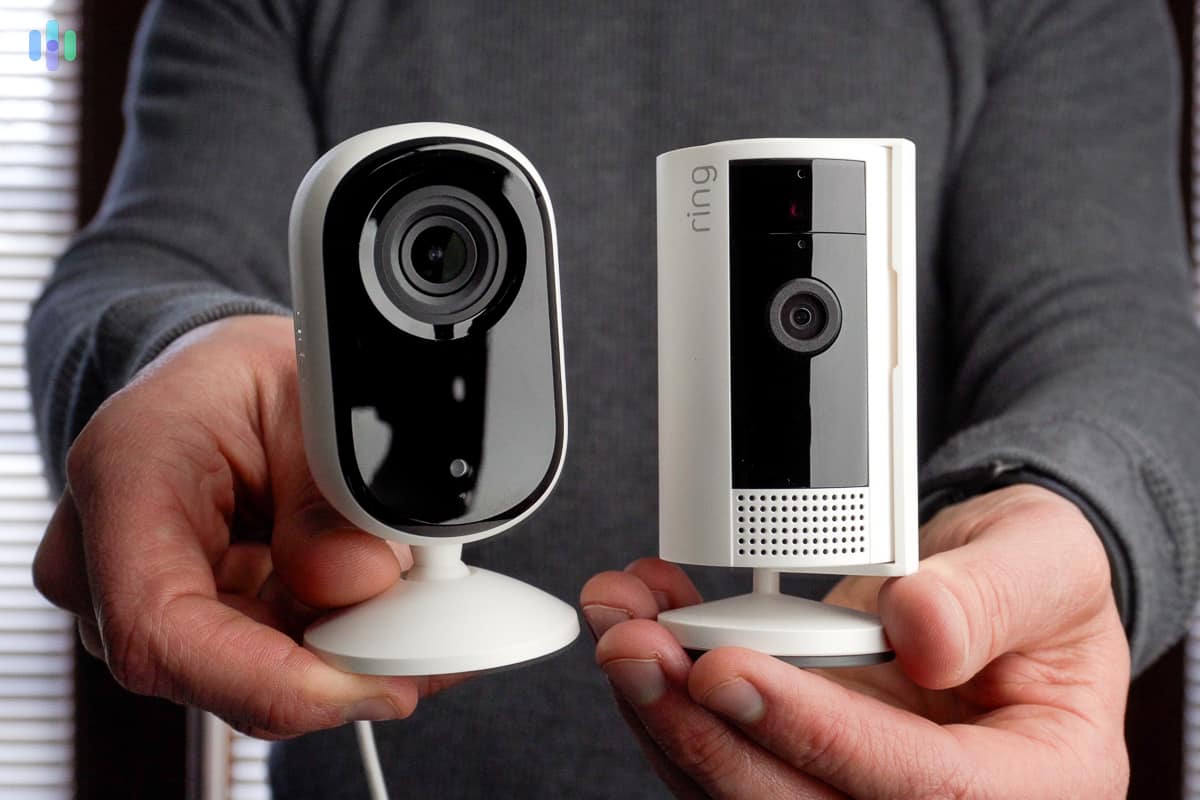 Arlo Essential Indoor Camera (2nd gen) vs. Ring Indoor Cam (2nd gen) Arlo Essential Indoor Camera (2nd gen) vs. Ring Indoor Cam (2nd gen)
