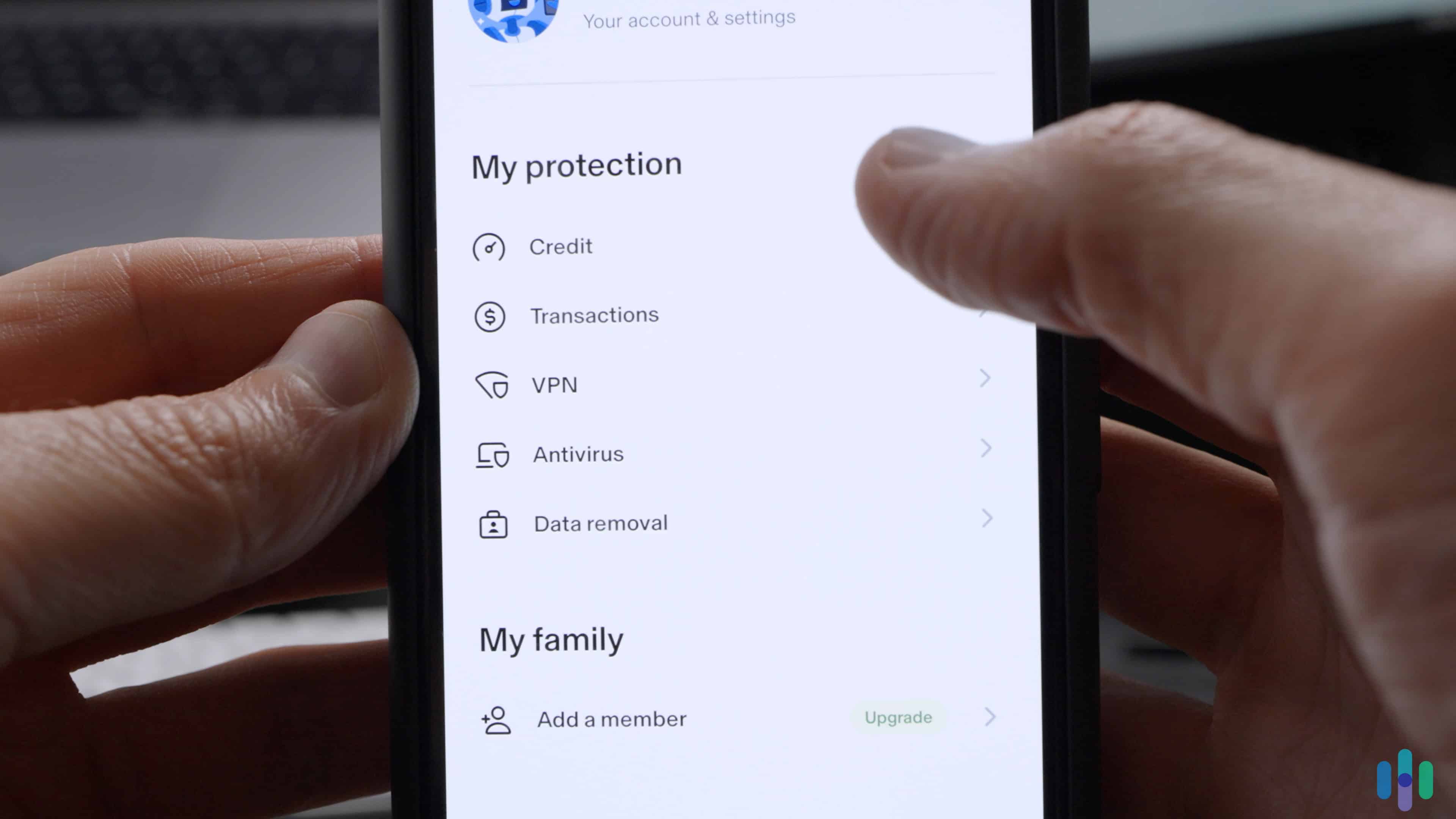 Aura protection in the Android app Before we could use the Aura app to autofill passwords on our Pixel 7, we had to toggle that permission in our Settings.